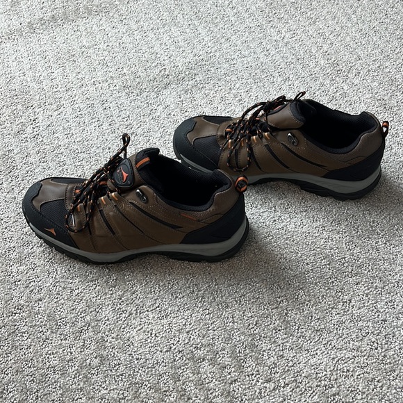 Pacific Mountain Butte Low Trail Shoe - Picture 4 of 5